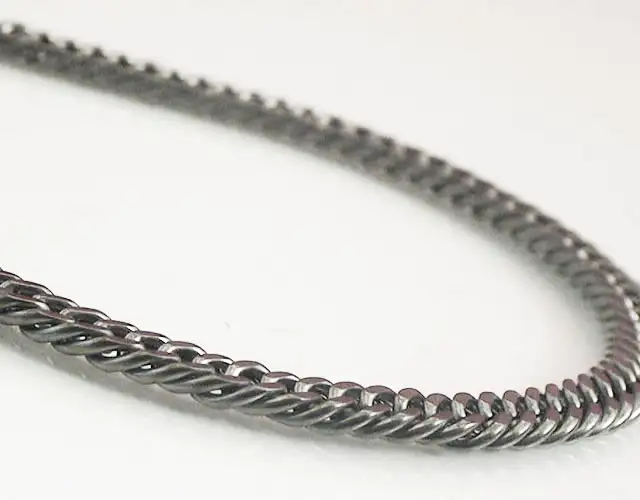 TGK-1-BB-21を斜め左上方向から拡大して見た写真