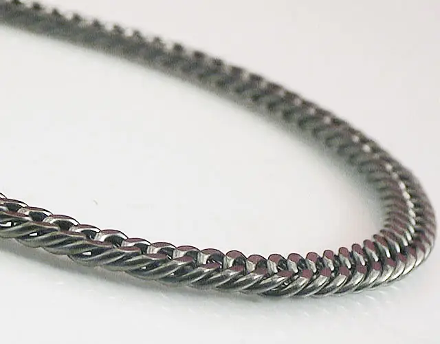 TGK-1-NB���΂߉E���������g�債�Č����ʐ^